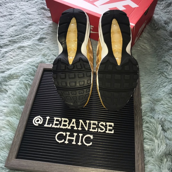 NIB Nike Air Max 95 Black Gold Sneakers - Picture 5 of 6